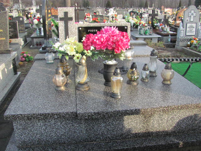 Grób Piotr  Zawadzki