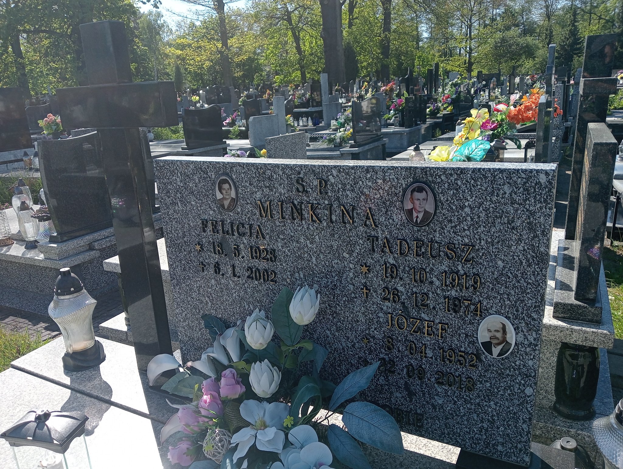  - Grobonet - kup kwiaty