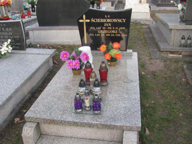 Grób Jan Ściebiorowski